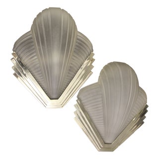 Art Deco French Wall Lights from Atelier Petitot, 1920s, Set of 2 For Sale