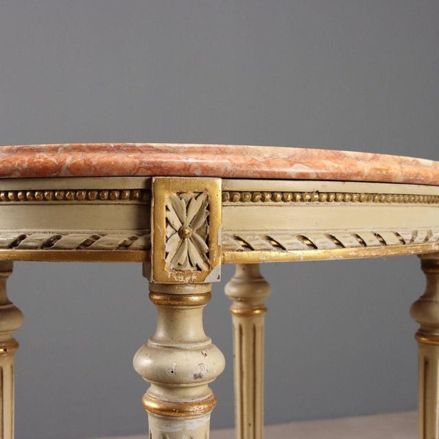 Italian Neoclassical Style Coffee Table in Wood For Sale - Image 3 of 11