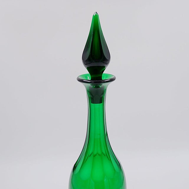 Antique English Green Glass Decanter, 1870 For Sale - Image 3 of 11