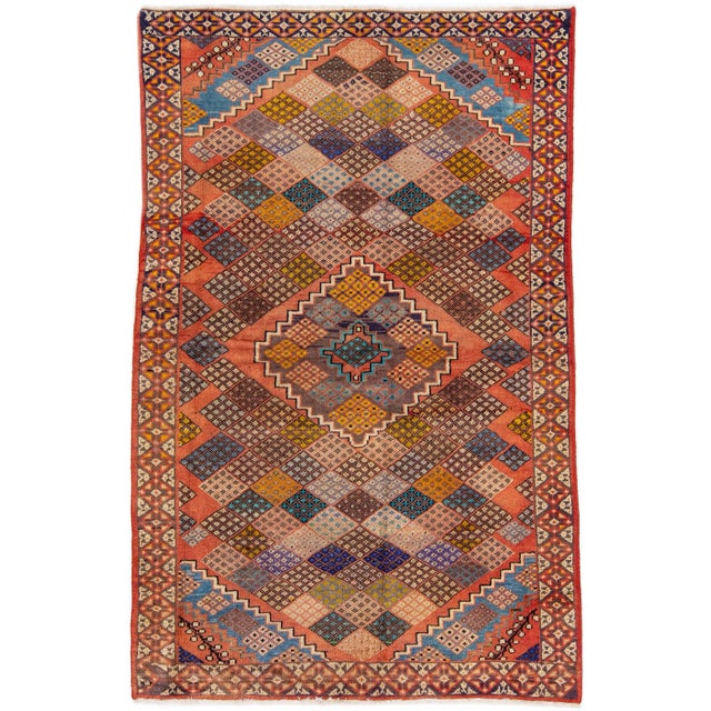 Textile 1960s Vintage Handmade Shiraz Peach Medallion Wool Rug For Sale - Image 7 of 7