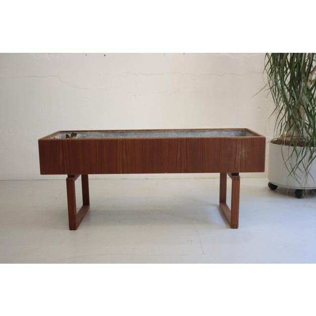 Wood Mid-Century Modern Teak Planter, 1960s For Sale - Image 7 of 9