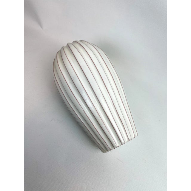 Ceramic Mid-Century Vase by Vicke Lindstrand, 1940s For Sale - Image 7 of 9
