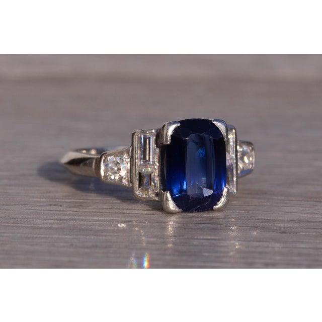 Silver Rue Montorgueil: Elongated Treated Sapphire in Antique Platinum and Natural Diamond Ring For Sale - Image 8 of 11