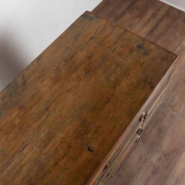 19th-Century Original Hand-Painted Pine Chest of Three Drawers For Sale - Image 6 of 14