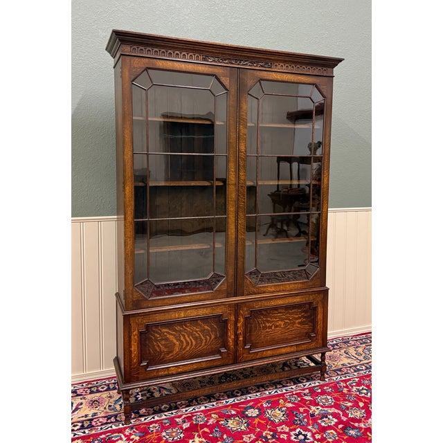 Antique English Jacobean Bookcase Cabinet Double Door Wavy Glass Tiger Oak 1930s For Sale - Image 17 of 18
