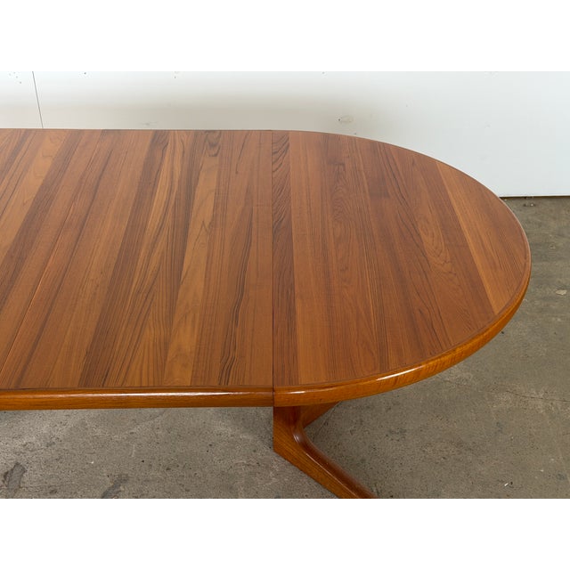Mid 20th Century Danish Round Teak Extendable Dining Table by Glostrup Møbelfabrik, 1960s For Sale - Image 5 of 11