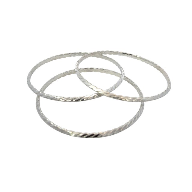 Late 20th Century Tiffany & Co Single Bangle Bracelet Sterling Silver Estate For Sale - Image 10 of 15