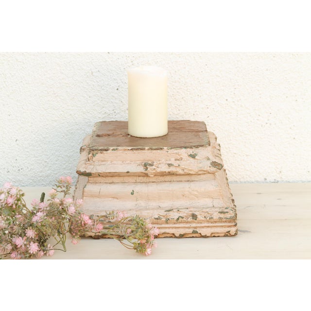 Indian Antique Painted Pastel White Column Base For Sale - Image 3 of 7