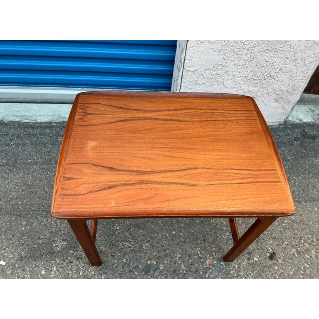 Mid-Century Modern End Table by Peter Hvidt and Orla Mølgaard-Nielsen For Sale - Image 3 of 12