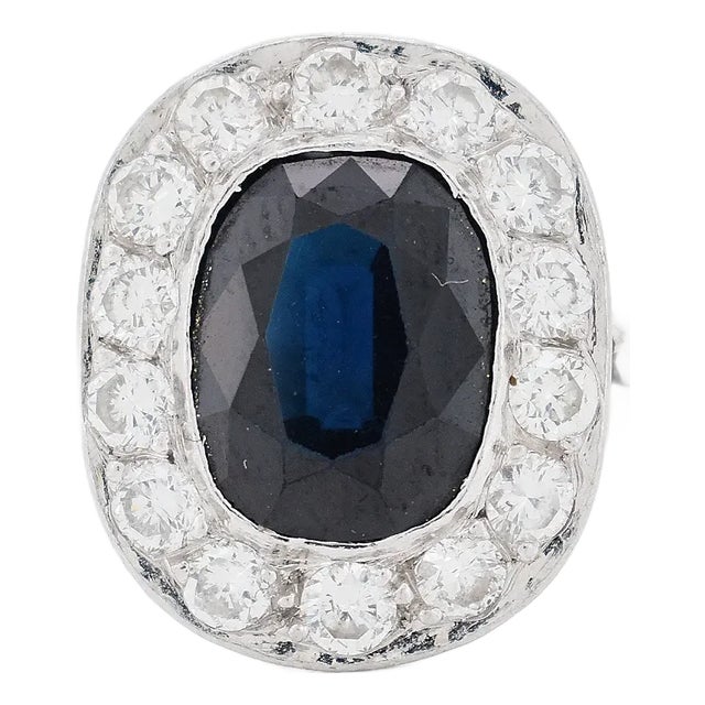2.3 carat Sapphire and Diamond Platinum Ring, Size 7 For Sale