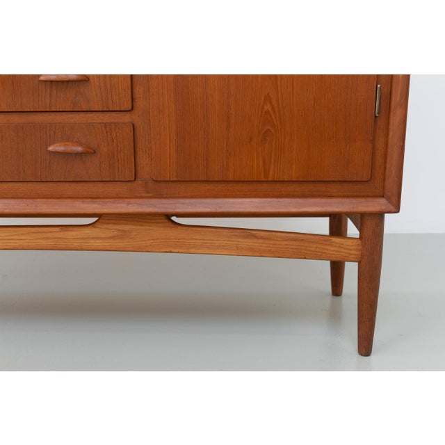 Danish Modern Teak Sideboard, 1950s For Sale - Image 15 of 18