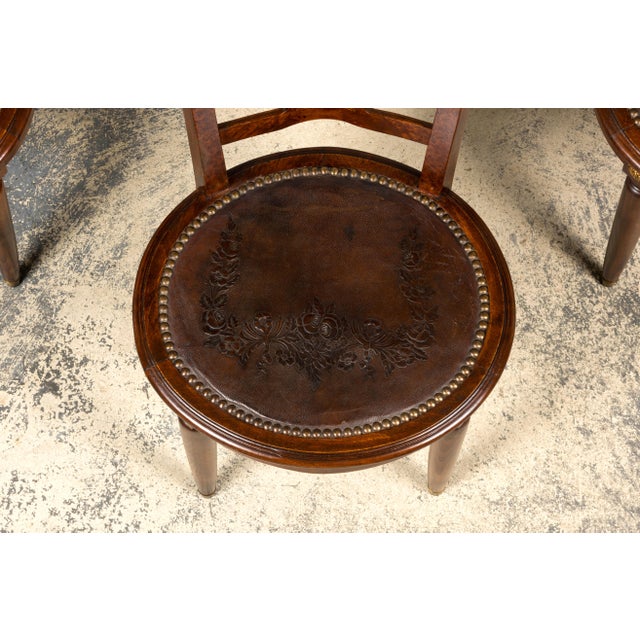 1930s 1930s French Art Deco Walnut Dining Chairs With Leather Seats, Set of 8 For Sale - Image 5 of 18