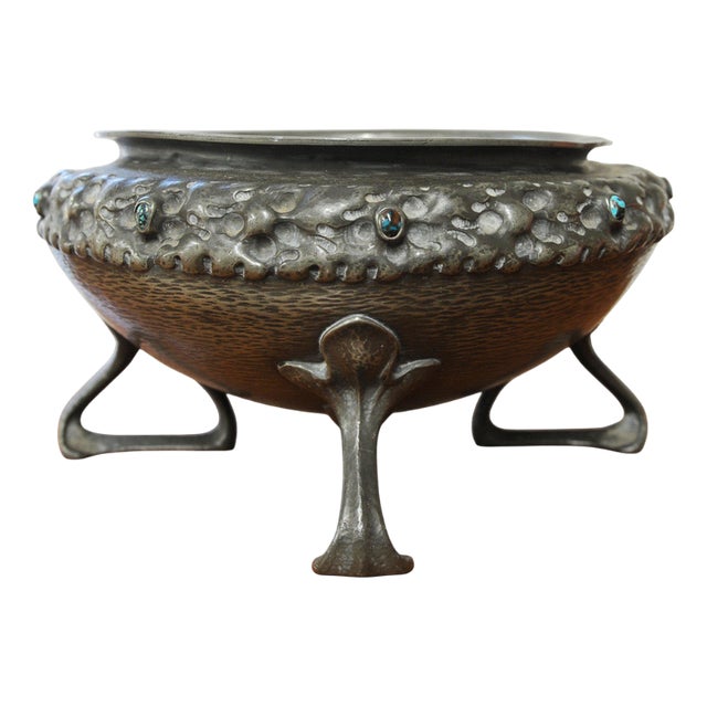 Antique Arts and Crafts Textured Pewter Bowl with Inlaid Enamel from Liberty & Co, 1900s For Sale