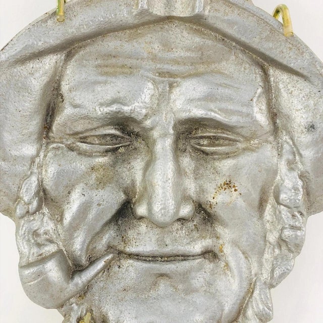 Rare cast aluminum wall plaque of an old salty sea Captain/fisherman smoking his pipe. Could also use it as an ashtray....