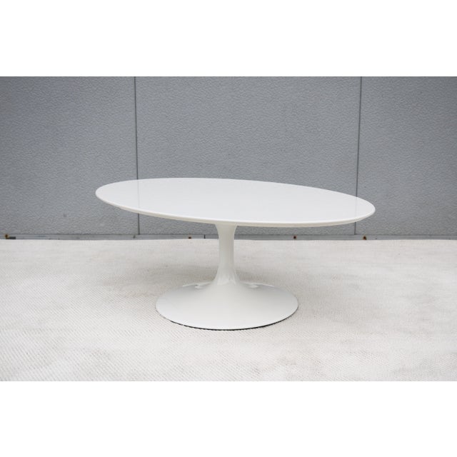 Mid-Century Modern Eero Saarinen Style 42" Oval White Tulip Coffee Table For Sale - Image 14 of 18