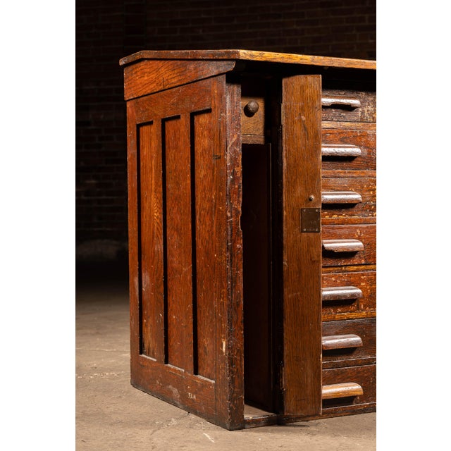 Wood Antique Arts and Crafts Quarter-Sawn Oak Slant-Front Flat-File Cabinet For Sale - Image 7 of 17