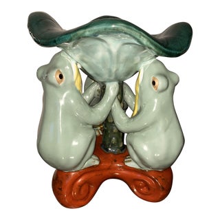 1960s Frogs Figurative Majolica Style Vase Display For Sale