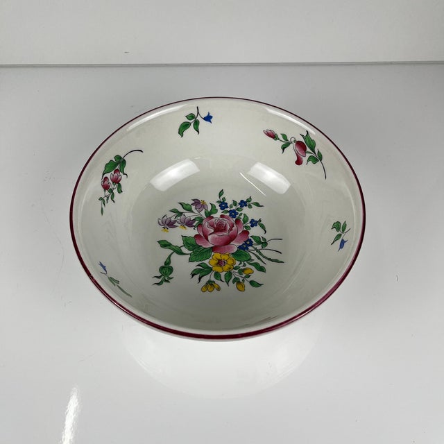 Small Salad Bowl Reverbère Model with Pink Pattern and Textured Exterior by Kg Lunéville, 1980s For Sale - Image 4 of 7