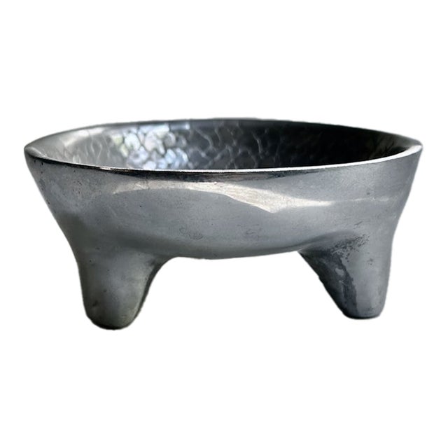 Vintage handcrafted Mexican hammered and incised three footed polished Pewter Bowl. Versatile. Salsa. Guacamole. Dips....