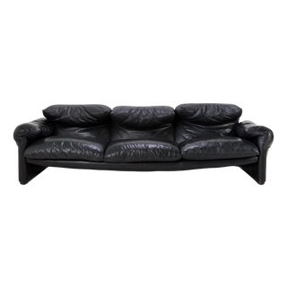 Maralunga Three-Seater Sofa by Vico Magistretti for Cassina, 1970s For Sale