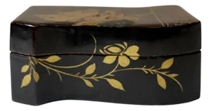 Large Early 19th Century Chinese Black Lacquer Scroll Form Box