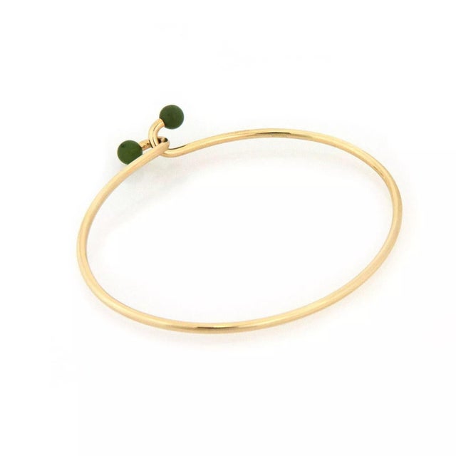 Tiffany & Co. Jade 14k Yellow Gold Wire Hook Bangle Bracelet For Sale - Image 9 of 9