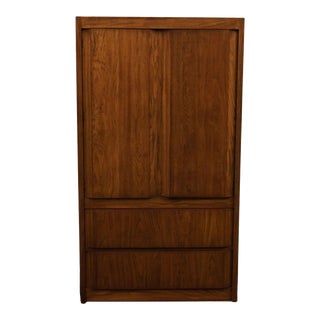 Thomasville Furniture Woodrun Collection Rustic Contemporary 36" Door Chest 41011-340 For Sale