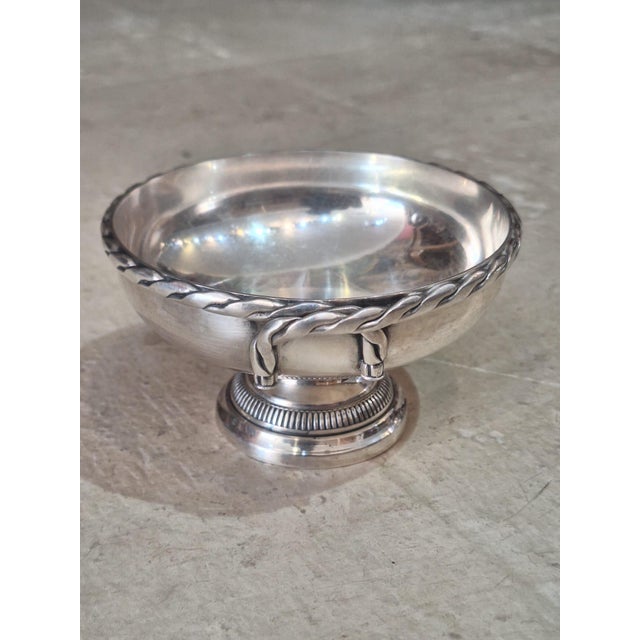 Traditional Vintage Silver-Plated Dessert Service – Set of 6 Pedestal Dessert Bowls With Serving Tray For Sale - Image 3 of 8