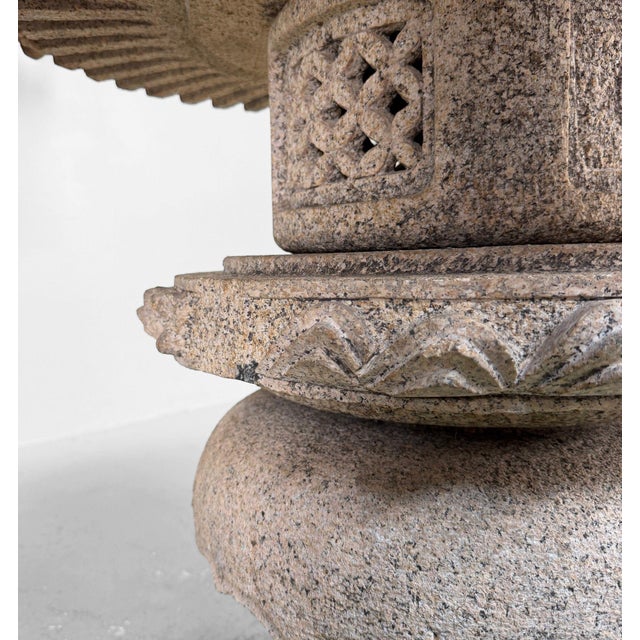 1960s Vintage Japanese Maru-Yukimi Garden Lantern, 1960 For Sale - Image 5 of 15