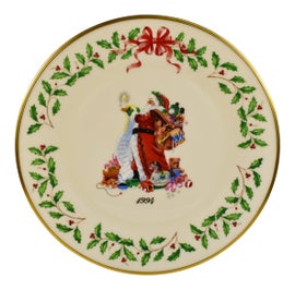 Example of Lenox Holiday Decor