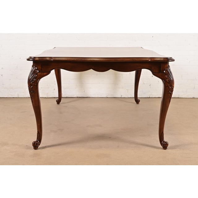 Kindel Furniture Style French Provincial Louis XV Carved Cherry Wood Extension Dining Table, Newly Refinished For Sale - Image 9 of 11