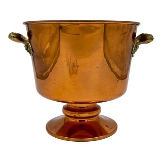 Mid-Century Bongusto of Italy Copper Trophy Style Pedestal Planter, Centerpiece, Wine Bucket, Utensil Holder With Brass Grapevine Handles For Sale