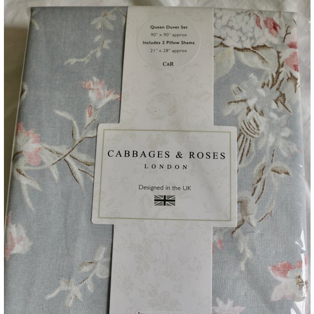English Cabbages & Roses London Duvet 3 Pce Queen Set Henrietta Pattern in CornFlower Blue For Sale - Image 3 of 3