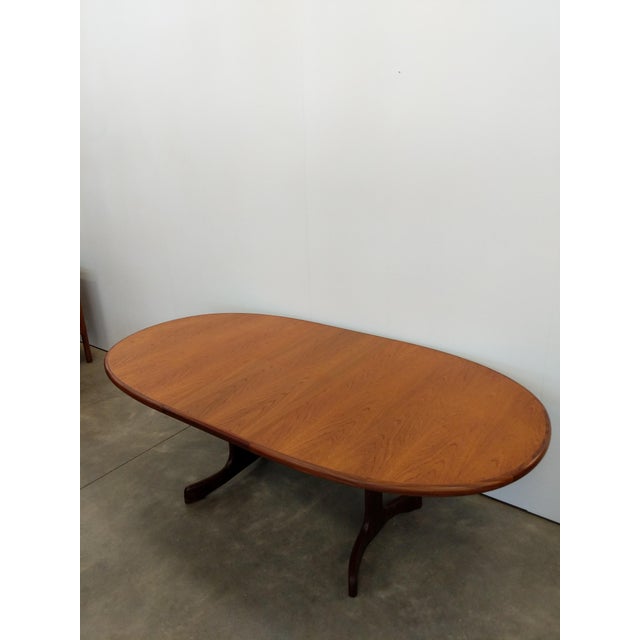 Wood Vintage Mid Century Modern Teak Extendable Dining Table by G Plan For Sale - Image 7 of 10