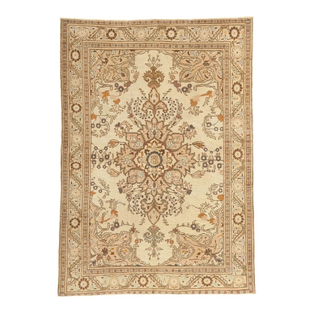 Vintage Turkish Sivas Rug - 04'09 x 06'09 For Sale