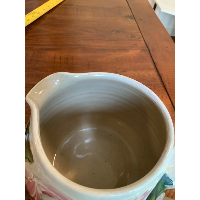 Hand‑Painted Artisan Floral Pitcher by Beth Sartin for Marshall Pottery, 2003 – Signed Texas Folk Art. Cottagecore Decor & Collector Piece For Sale In New Orleans - Image 6 of 9