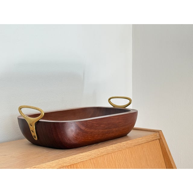 Mid-Century Modern Vintage Wooden Brass Bowl by Carl Auböck for Werkstätte, Vienna, 1960s For Sale - Image 3 of 5