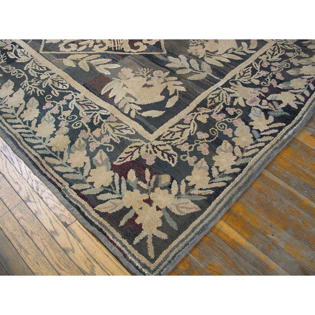 1930s Gray Medallion Folk Art Antique American Hooked Rug 6' 0" X 9' 0" Handknotted Wool Carpet For Sale - Image 4 of 4