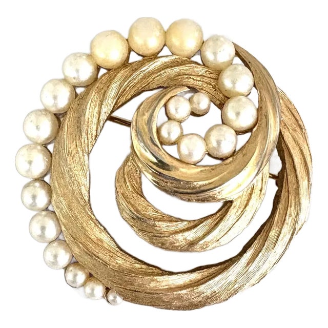 Trifari Gold Tone and Pearl Brooch For Sale