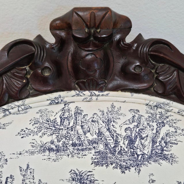 Early 20th Century Vintage French Country Carved Walnut Toile De Jouy Upholstered Accent Chair For Sale - Image 5 of 12