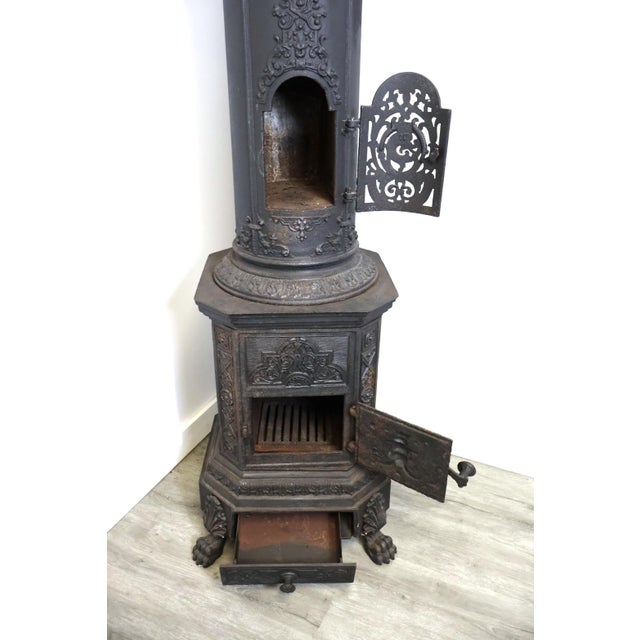 Antique European Ornate Cast Iron Parlor Stove Heater With Urn Finial & Paw Feet, C. 1890 For Sale - Image 10 of 12