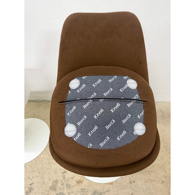 Eero Saarinen Fully Upholstered Tulip Side Chairs for Knoll - Set of Four For Sale - Image 17 of 17