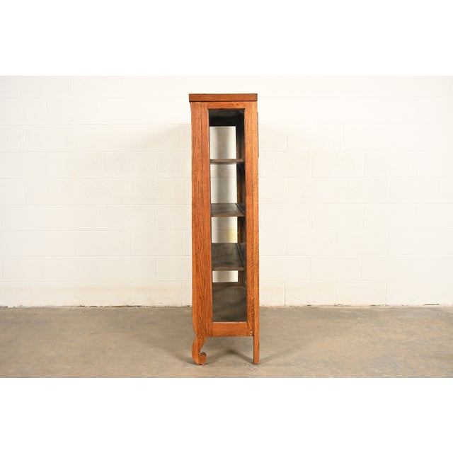 Berkey & Gay Style Antique Mission Oak Arts & Crafts Bookcase Cabinet, Circa 1910 For Sale - Image 14 of 16