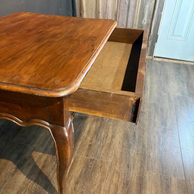 19th Century French Louis XV Walnut Side Table or Writing Desk With Large Drawer For Sale - Image 4 of 9