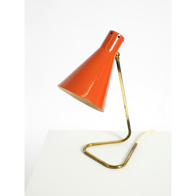 Large Mid-Century Modern Brass Table Lamp with Brick-Red Shade, 1950s For Sale - Image 11 of 18