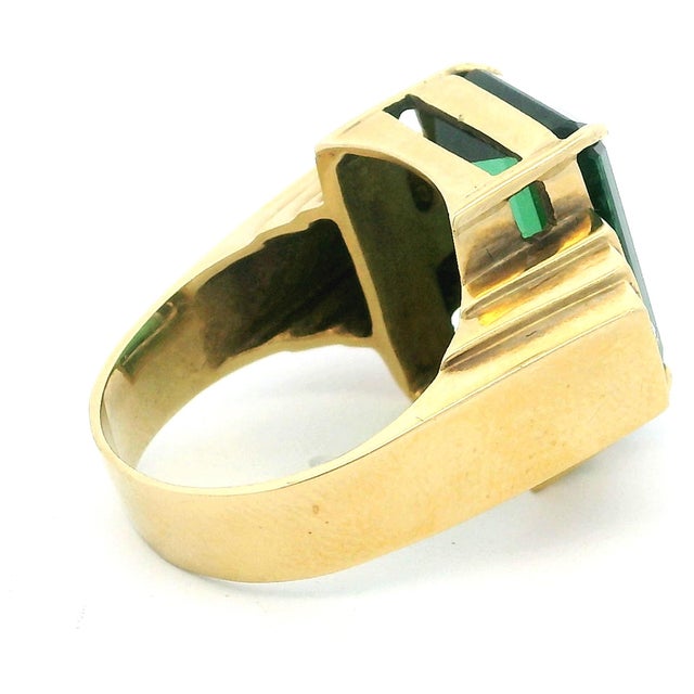 Metal 1970s Emerald Cut Green Tourmaline and Diamond 18k Gold Statement Ring, Size 7.5 For Sale - Image 7 of 15