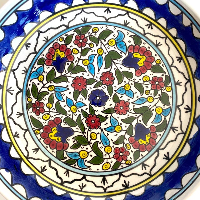 1980s Vintage 1980s Jerusalem Art Pottery Hand Painted Floral Artisan Ceramic Decorative Serving Bowl For Sale - Image 5 of 13