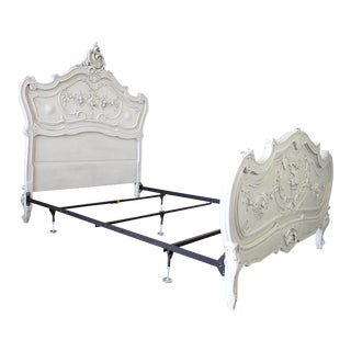 Early 20th Century Antique Louis XV Style Painted French Full/ Queen Size Bedframe For Sale