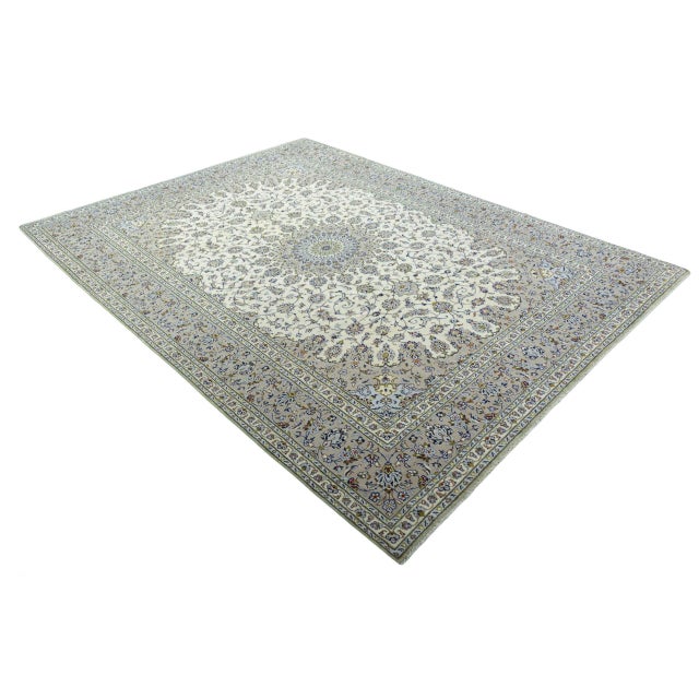Mid-Century Modern Middle Eastern Hand-Knotted Kashan Rug For Sale - Image 3 of 13