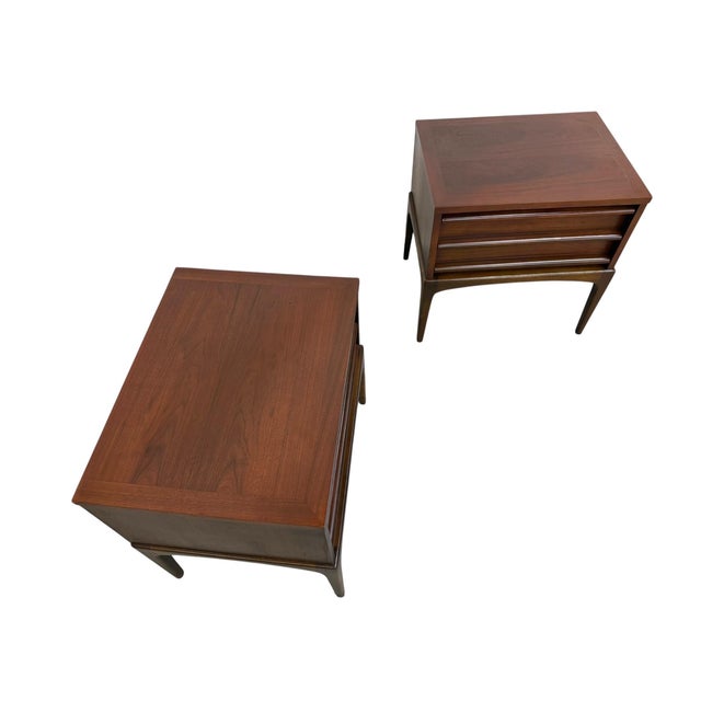 Lane Furniture Mid-Century Modern Lane Rhythm Walnut Nightstands - Set of 2 - Refinished! For Sale - Image 4 of 11